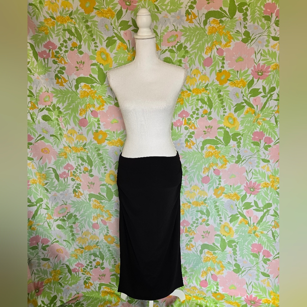 14th and Union Black Ruched Midi Skirt